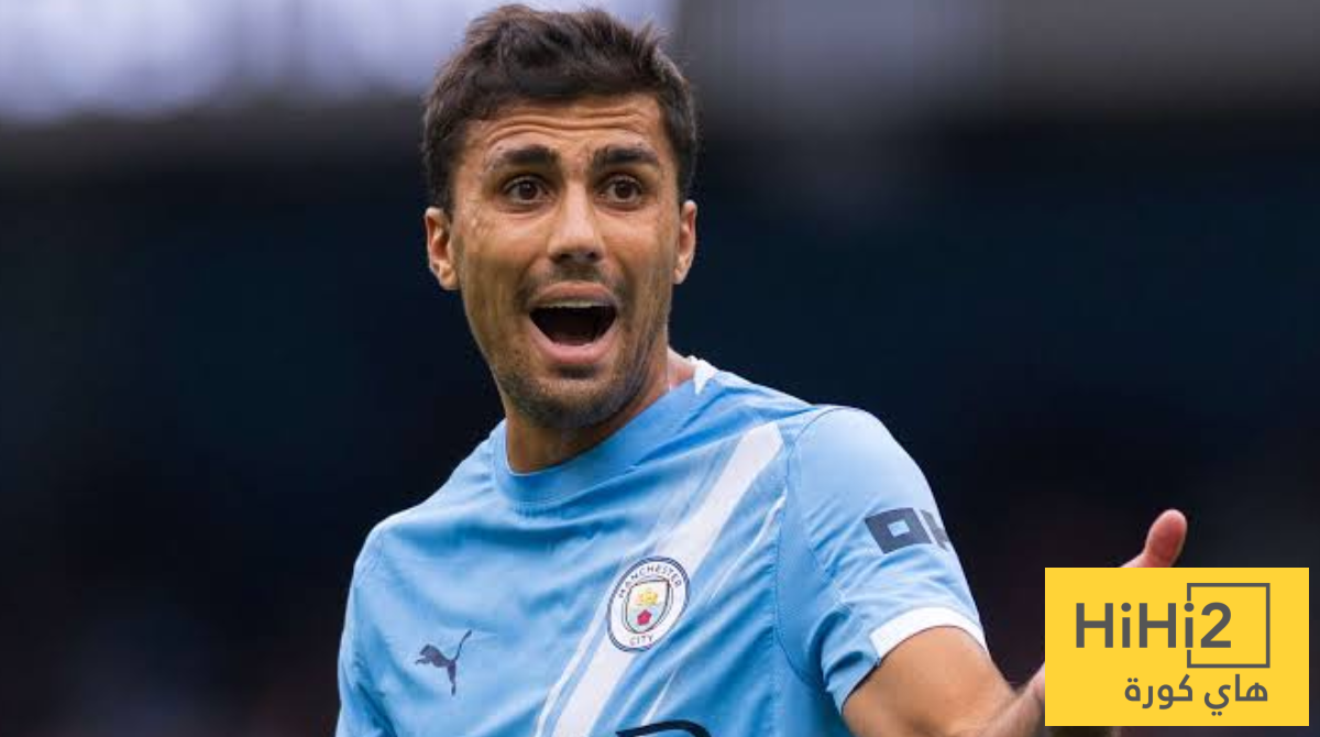 مانشستر سيتي يرفض العرض الأول من برشلونة لرودري