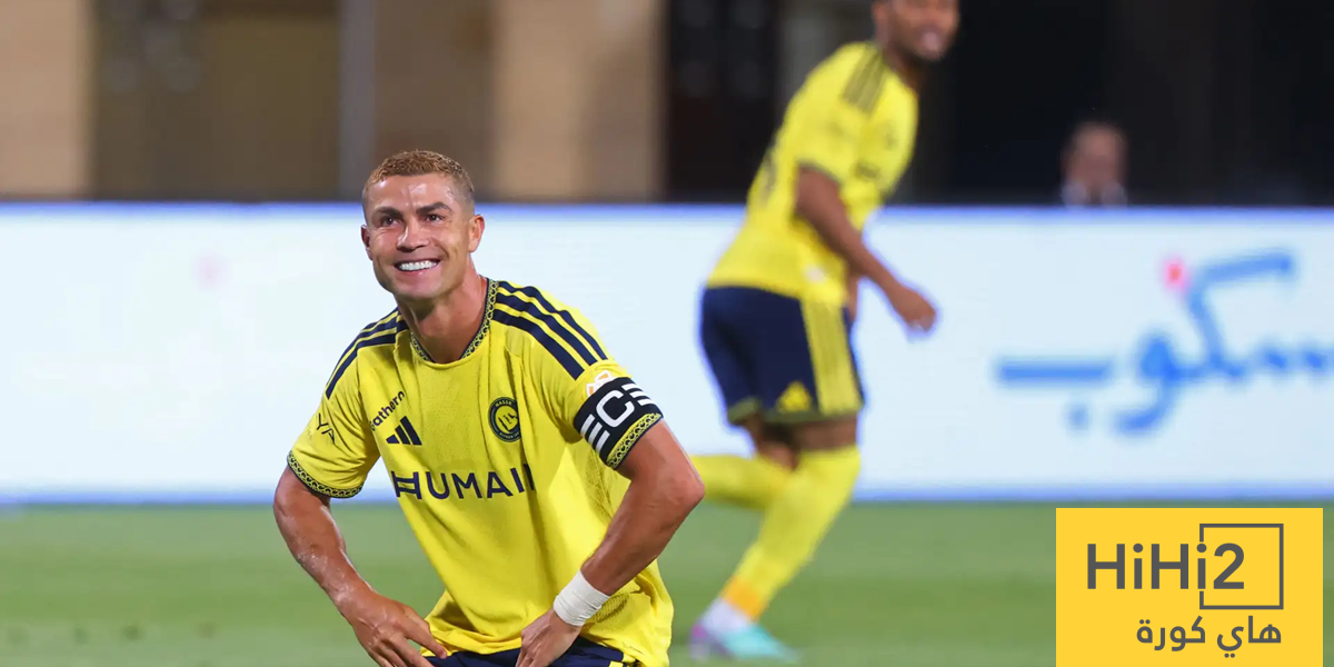 صورة : رونالدو يحقق حلم لاعب ريال مدريد الجديد