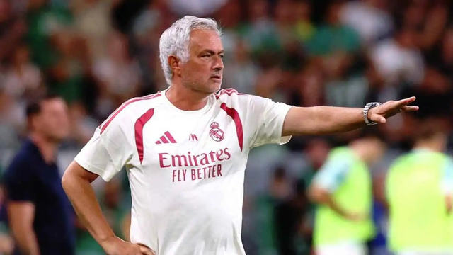 مفاجأة في ميركاتو ريال مدريد.. صفقة جديدة تقترب من البرنابيو