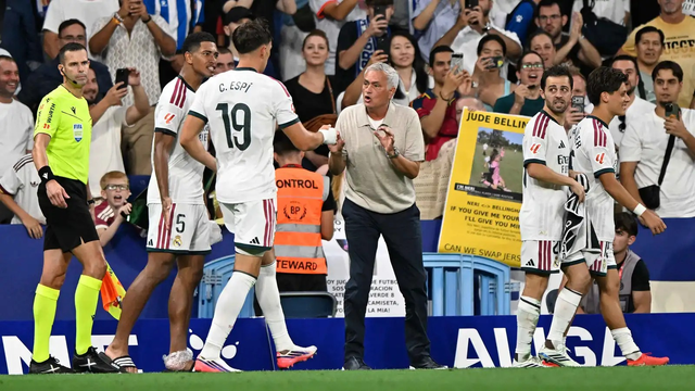 أول ضحايا مورينيو في تشكيل ريال مدريد