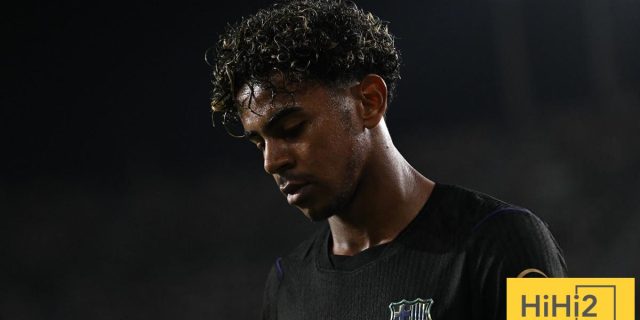 فليك يكشف سبب غضب وحزن لامين يامال في مباراة إلتشي