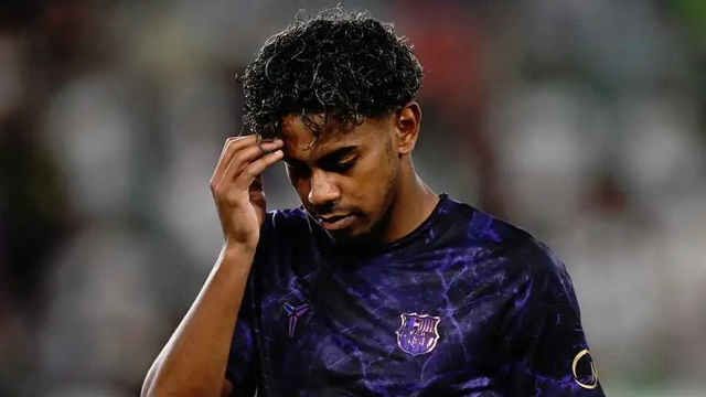 لامين يامال وراء قرار دي لا فوينتي ضد نيكو ويليامز