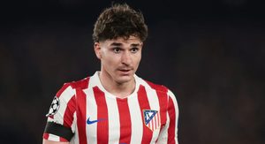 خطوة جديدة من جوليان ألفاريز بعد رفض أتلتيكو مدريد رحيله إلى برشلونة