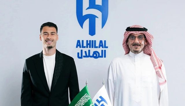 مارتينيلي تحت المجهر.. جماهير الهلال تكشف ما تنتظره من النجم البرازيلي