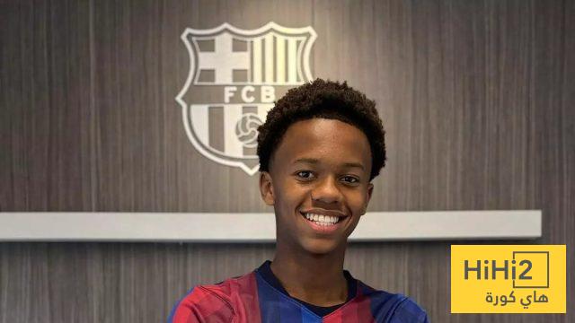 برشلونة يحسم صفقة جديدة بضم الموهبة الدفاعية ميكائيل بازا
