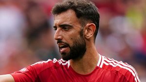 عاملان يدفعان مانشستر يونايتد لتجديد عقد فيرنانديز لفترة طويلة