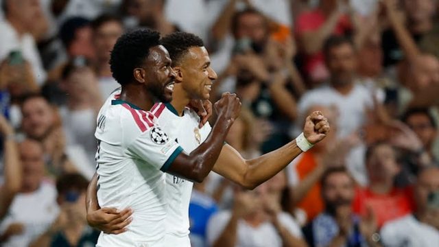 ماذا فعلت جماهير ريال مدريد اثناء خروج فينيسيوس بين شوطي مباراة انتر ميلان ؟