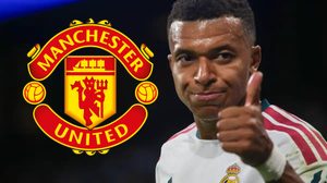 كيف ضاعت الفرصة؟.. قرار غريب حرم مانشستر يونايتد من ضم مبابي