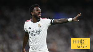 ليس بسبب مستواه فقط .. ميزة جديدة في فينيسيوس تحظى بإعجاب ريال مدريد