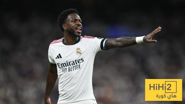 ليس بسبب مستواه فقط .. ميزة جديدة في فينيسيوس تحظى بإعجاب ريال مدريد