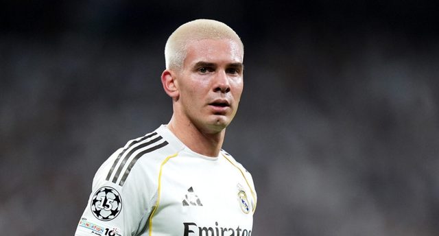 ريال مدريد يدرس قطع إعارة ماستانتونو من فيورنتينا مبكرا لهذا السبب