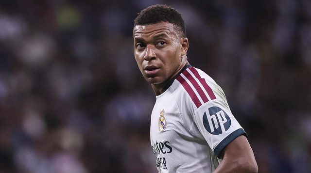 عاجل :  مدة غياب مبابي عن ريال مدريد وموقفه من اللحاق بالكلاسيكو