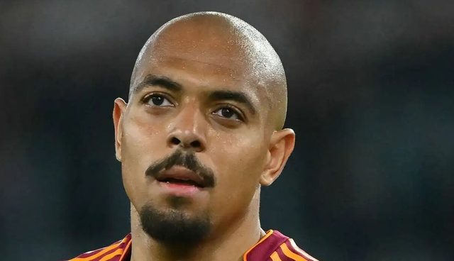 مالين يشعل صراع كبار إنجلترا.. روما أمام اختبار صعب في 2027