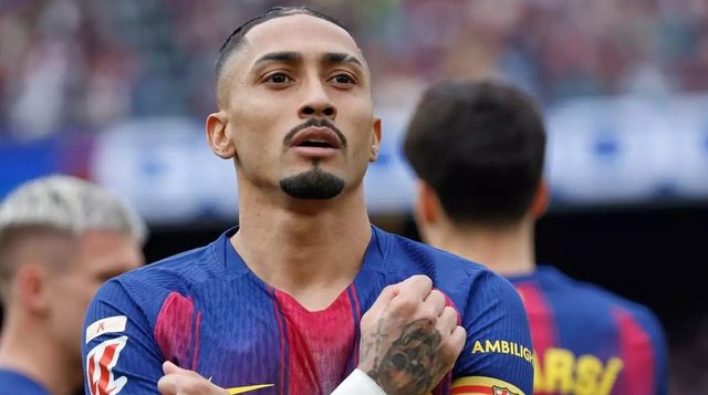 الإعلان الرسمي يقترب.. برشلونة يختار توقيتا مثاليا للتجديد مع رافينيا