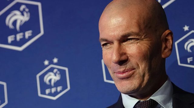 شاهد الظهور الأول لزيدان مع المنتخب الفرنسي