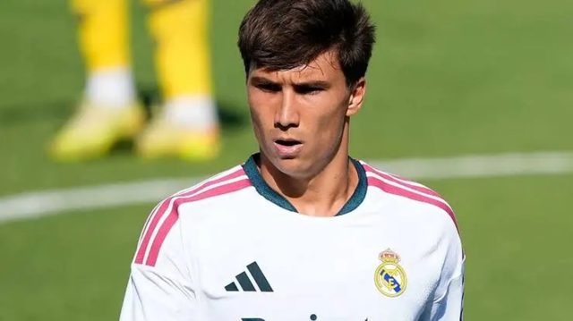 أجوبة مثيرة من غونزالو غارسيا تخص ريال مدريد