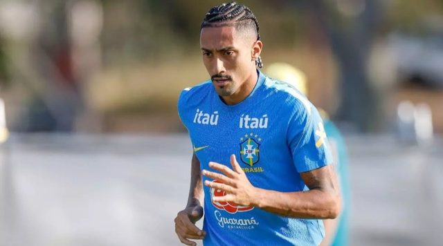 برشلونة يخشى حدوث هذا السيناريو مع رافينيا خلال فترة التوقف الدولي