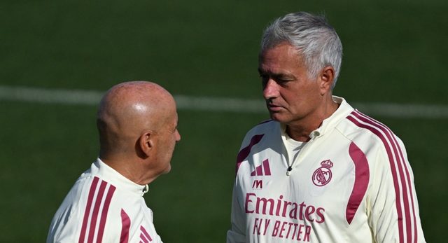 بعد صدمة الديربي.. مورينيو يضع خطة خاصة لكل لاعب في ريال مدريد
