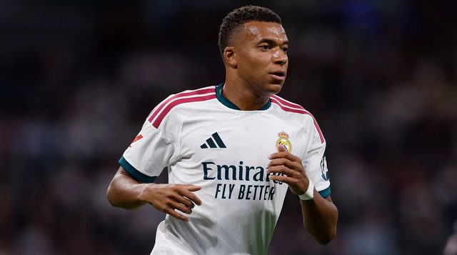 خطوة منتظرة من ريال مدريد للحفاظ على مبابي