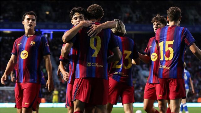 موهبة المكسيك تضع شرطها للانتقال إلى برشلونة