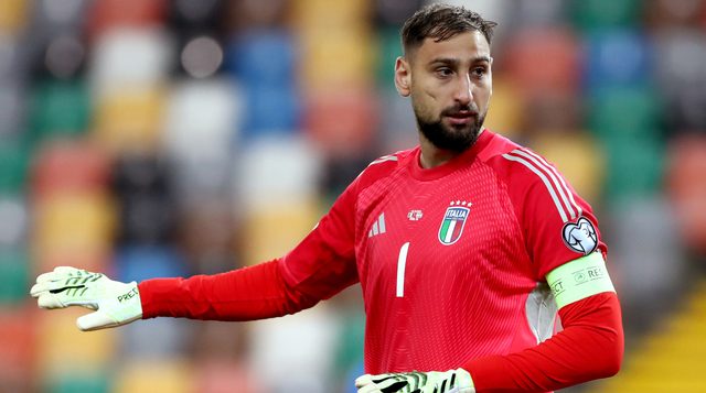 دوناروما يطارد رقم تاريخي مع المنتخب الإيطالي
