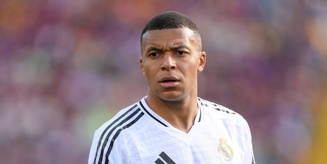 هل يفتح ريال مدريد بابا لا يمكن إغلاقه بسبب مبابي ؟