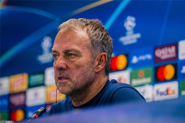 5 عمالقة يترقبون سقوط لاعب برشلونة