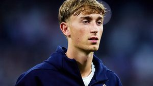 انقسام بين جمهور ريال مدريد بسبب تصرف هويسن وبيتارش