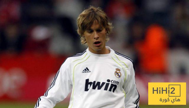 لاعب ريال مدريد السابق رفض برشلونة لهذا السبب