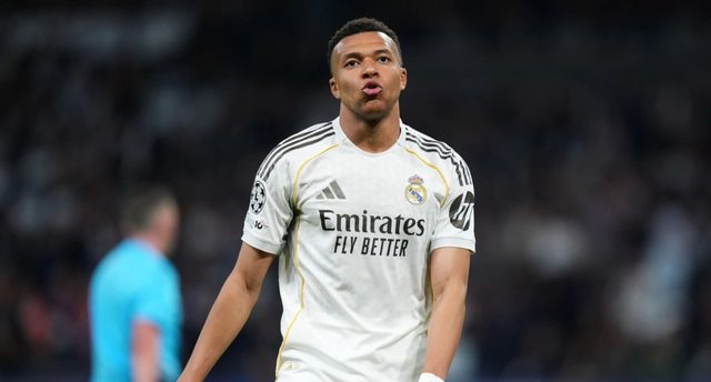 ليفربول يجهز عرضًا ضخمًا لخطف مبابي من ريال مدريد في صيف 2027