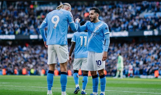 هالاند ليس الخيار الوحيد.. فليك يفتح باب برشلونة أمام صفقة بـ50 مليون