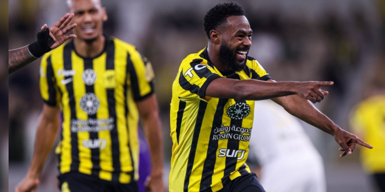 مساحات سبورت : الاتحاد يواجه الاتفاق في دوري روشن.. صراع النقاط يشعل مواجهة الجولة العاشرة