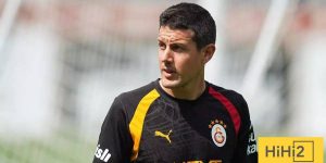 تشبيه غريب من مدرب غلطة سراي لمواجهة برشلونة