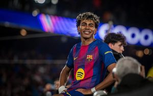 بسبب لامين يامال.. «كريستيانو الجديد» يبتعد عن برشلونة