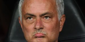 اللاعب الذي أحرج جوزيه مورينيو بأرقامه المبهرة