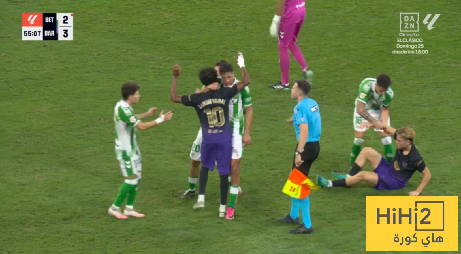 هل استحق لاعب بيتيس الطرد في لقطة الاعتداء على لامين يامال؟