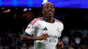 ديوماندي يحقق رقما تاريخيا في مباراة ريال مدريد وإشبيلية