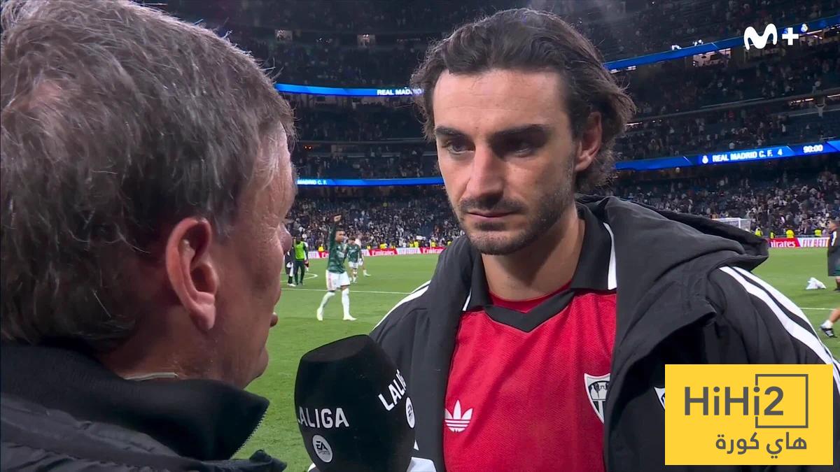 لاعب اشبيلية ينتقد التحكم بعد مباراة ريال مدريد