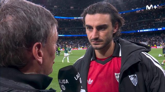 لاعب اشبيلية ينتقد التحكيم بعد مباراة ريال مدريد