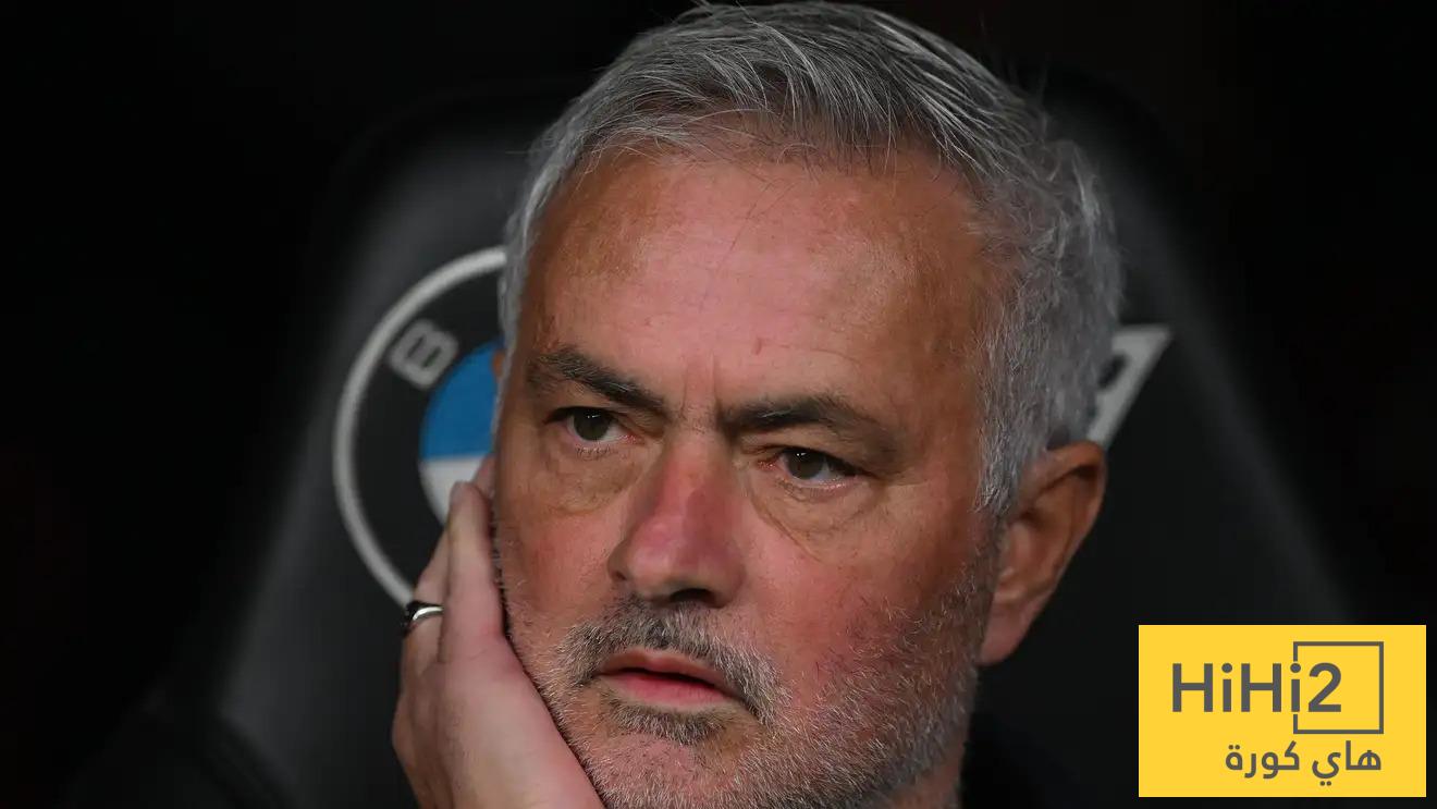 3 هدايا لتهدئة مورينيو.. الموندو تتهم ريال مدريد بالسرقة قبل الكلاسيكو