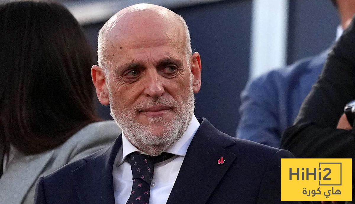 سخرية قاسية تضرب تيباس بعد هجومه على قناة ريال مدريد