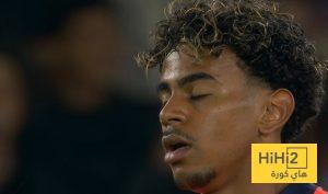 نجم ريال مدريد السابق يوجه ضربة قاسية لبرشلونة