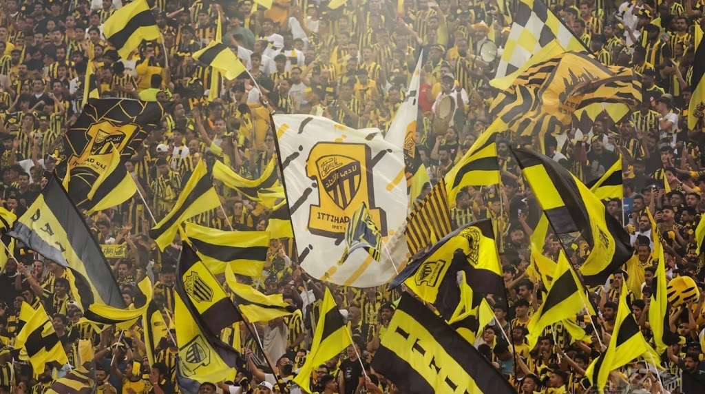 الاتحاد يتفوق على الهلال و النصر جماهيرياً