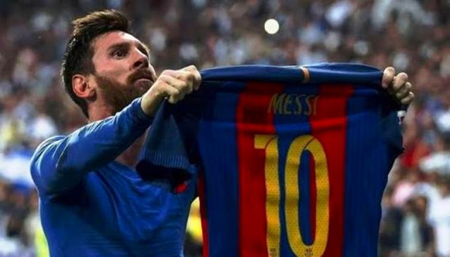 صورة : قبل الكلاسيكو ..ميسي وحده أمام 4 من ريال مدريد