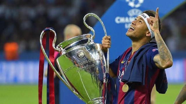 نيمار يعلنها بلسانه : افضل مستوياتي ليست مع برشلونة
