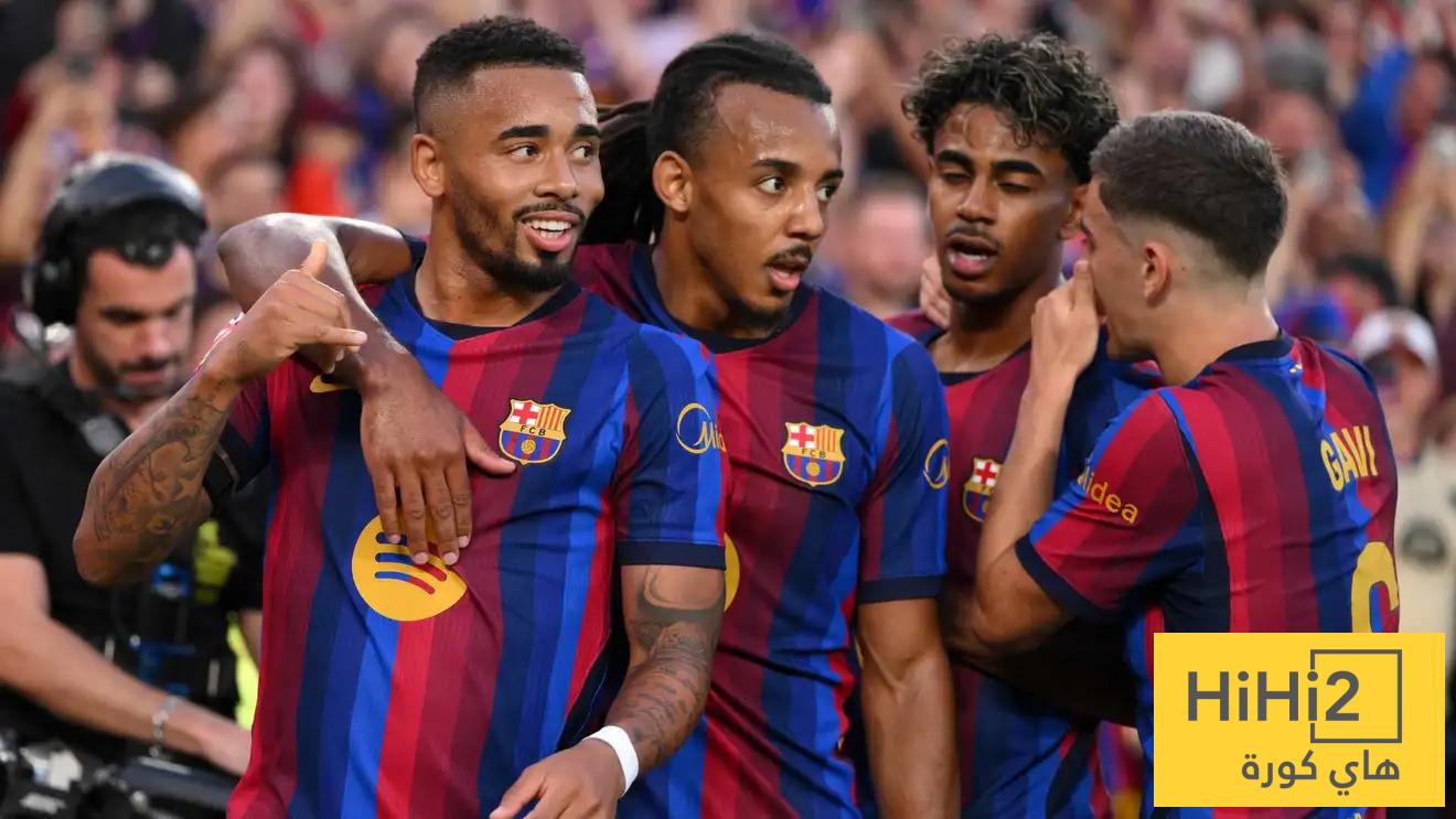برشلونة يرفض المزايدة على موهبة مانشستر يونايتد