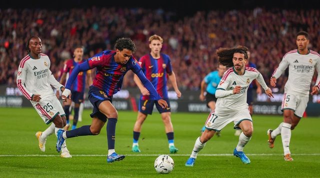 برشلونة يحقق إيرادات قياسية من بوابة الكلاسيكو