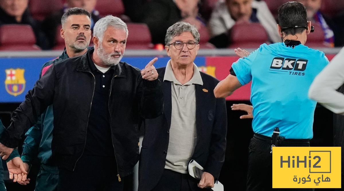 تصرف مثير للجدل من حكم الكلاسيكو .. تفريق واضح بين لاعبي ريال مدريد ضد برشلونة