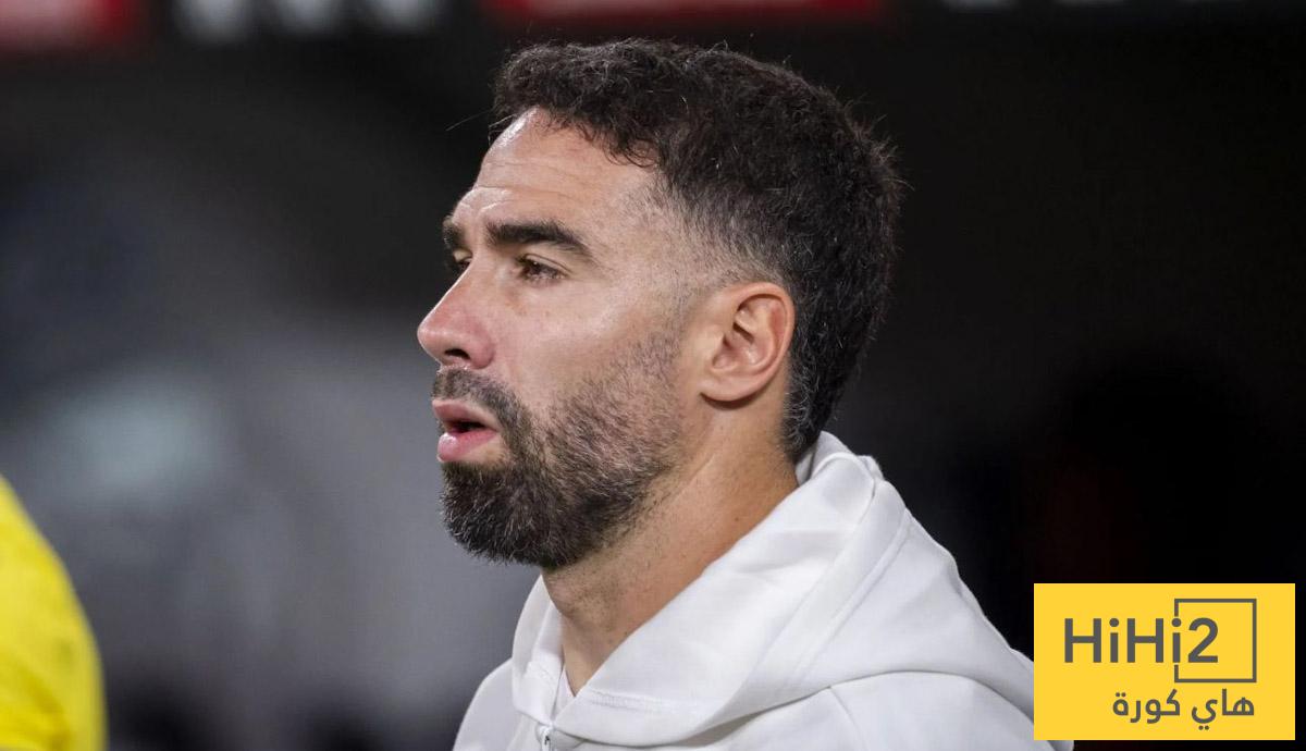 كارفخال يكشف المدرب الأقرب إليه في ريال مدريد .. “أشبه بأب ثاني بالنسبة إلي”