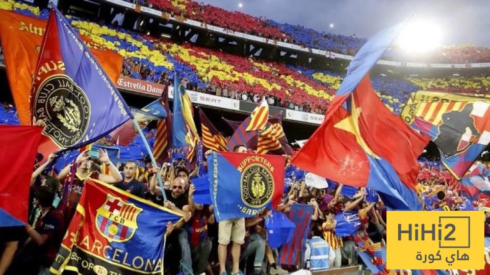 بعد الكلاسيكو.. برشلونة يصعد ضد جماهيره